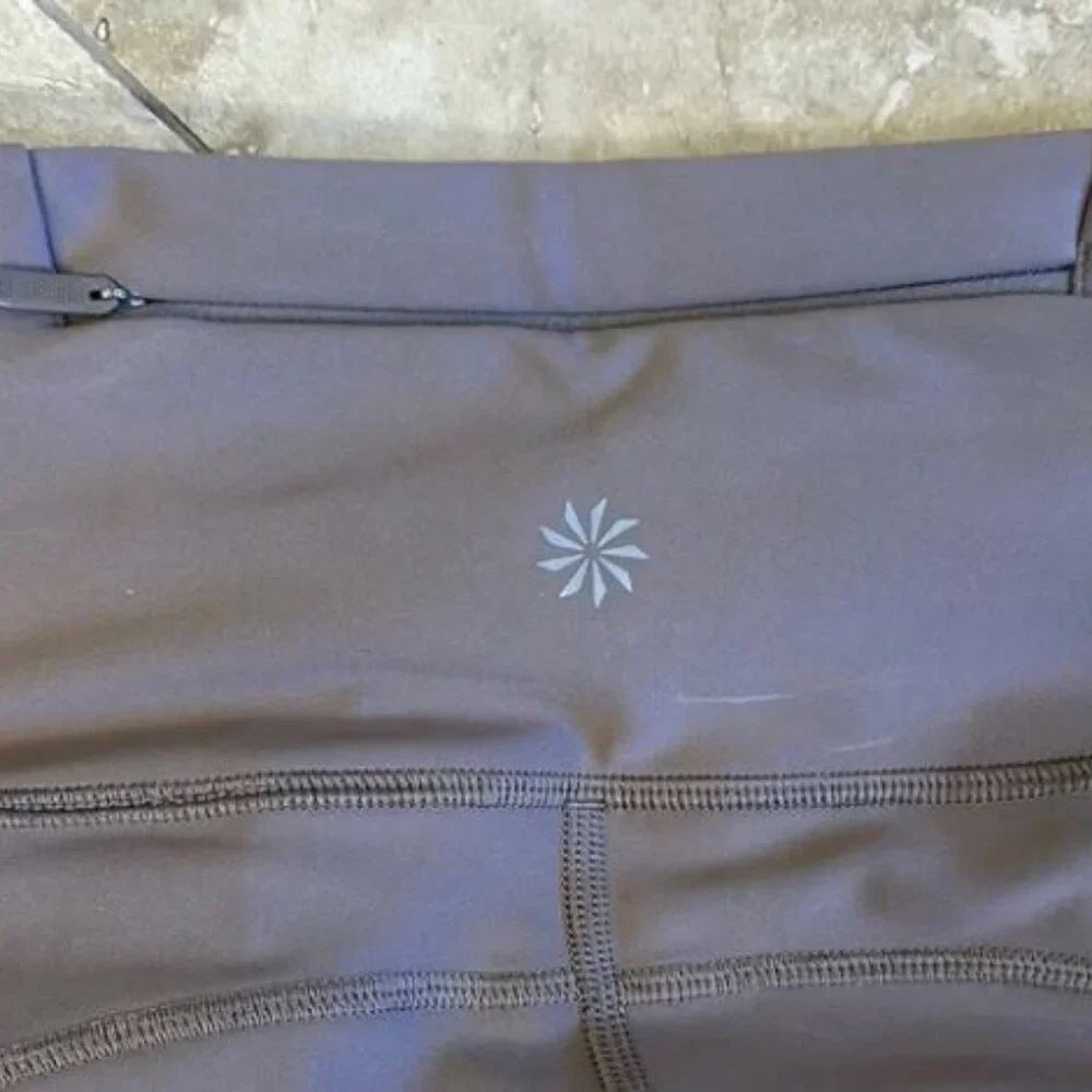 NWT Athleta Pacesetter 7/8 Taupe High-Waist Leggings sz Medium - Picture 4 of 7